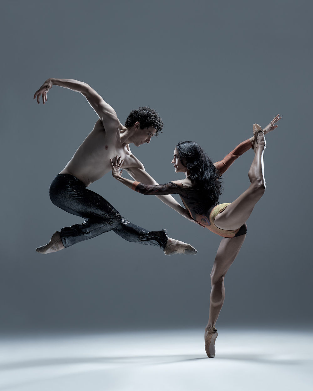 Complexions Contemporary Ballet; PHOTO CREDIT: Courtesy of Complexions Contemporary Ballet